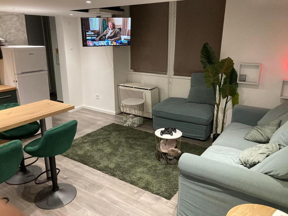 Full Equipment Designed Apartment In The Heart Of Budapest For 4 People Eksteriør billede